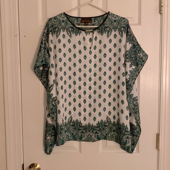 Like NEW Dana Buckman top w/Paisley Design - size S - Picture 1 of 4